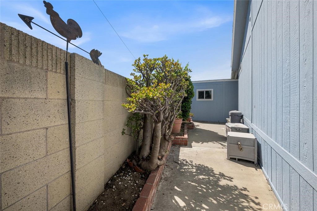 16222 Monterey Ln. 214, Huntington Beach CA 92649 - photo 63