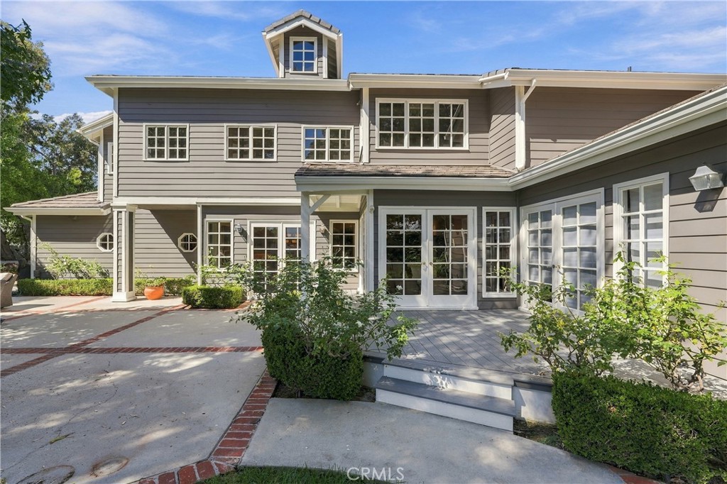 16261 Santa Barbara Lane, Huntington Beach CA 92649 - photo 14