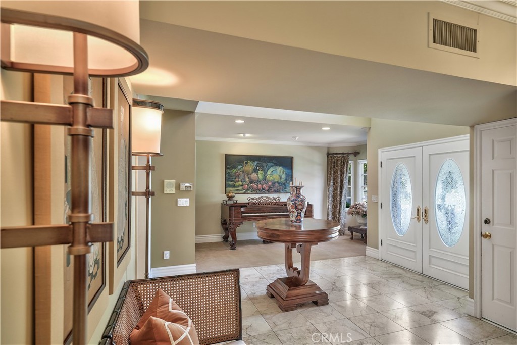 16261 Santa Barbara Lane, Huntington Beach CA 92649 - photo 23