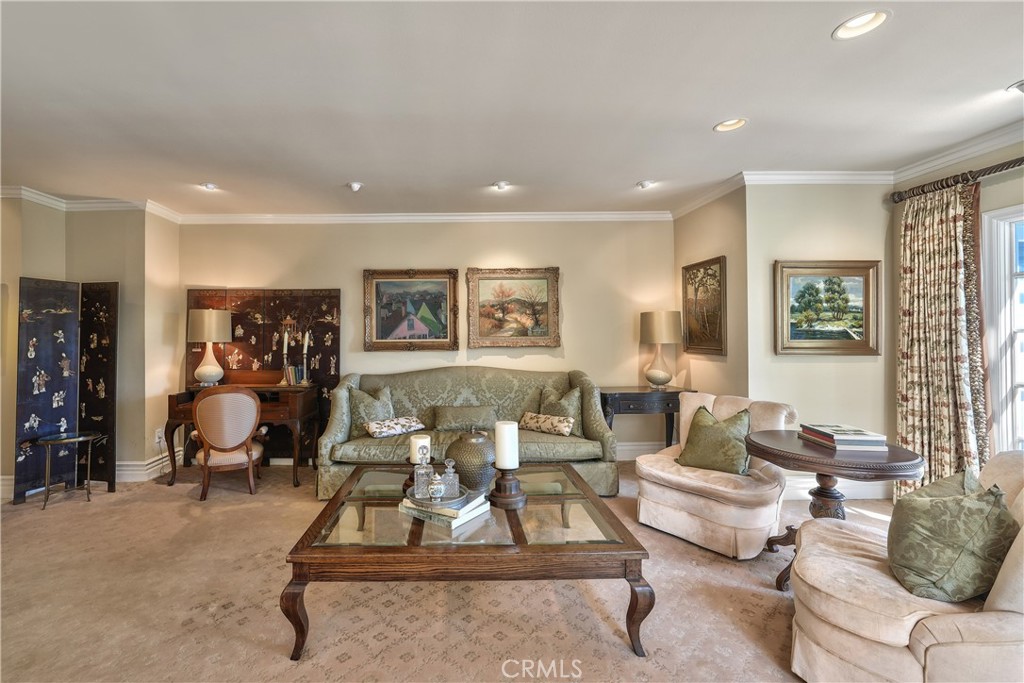 16261 Santa Barbara Lane, Huntington Beach CA 92649 - photo 26
