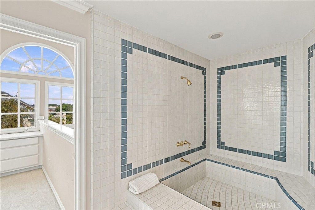 16261 Santa Barbara Lane, Huntington Beach CA 92649 - photo 51