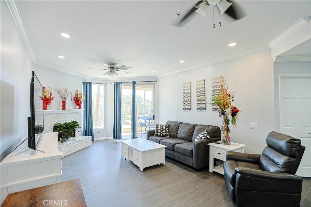 16291 Countess #116, Huntington Beach CA 92649 - photo 4
