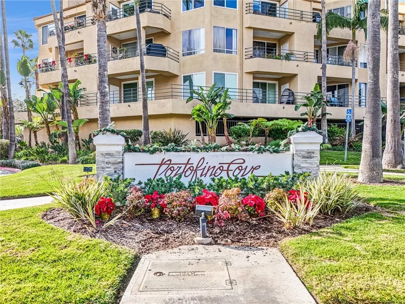 16291 Countess Drive 203, Huntington Beach, CA 92649