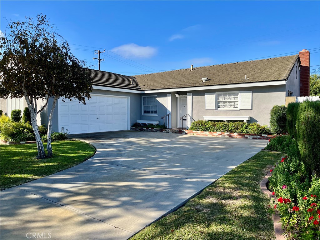 16291 Hawaii, Huntington Beach CA 92649 - photo 1