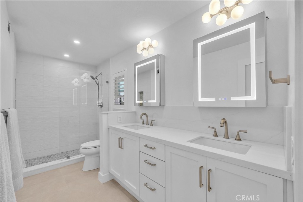 Guest Bathroom - 16341 Grenoble, Huntington Beach CA 92649 - photo 26