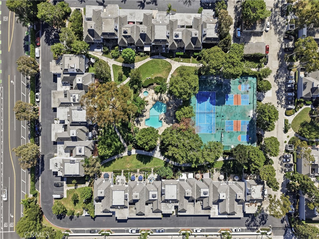16387 Forest Hills, Huntington Beach CA 92649 - photo 17