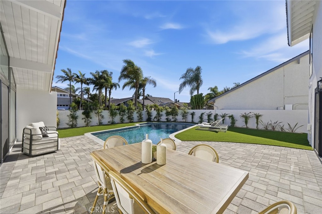 16391 Maruffa Circle, Huntington Beach CA 92649 - photo 39