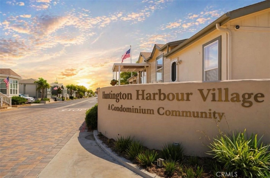 16401 Napili Lane, Huntington Beach CA 92649 - photo 22