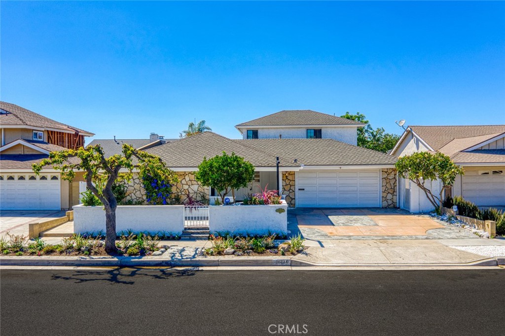 16401 Serenade Lane, Huntington Beach CA 92647 - photo 1