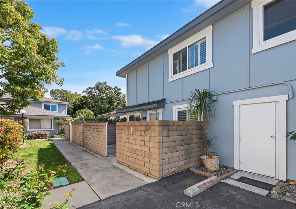 16406 Vista Roma # 115, Huntington Beach CA 92649 - photo 1