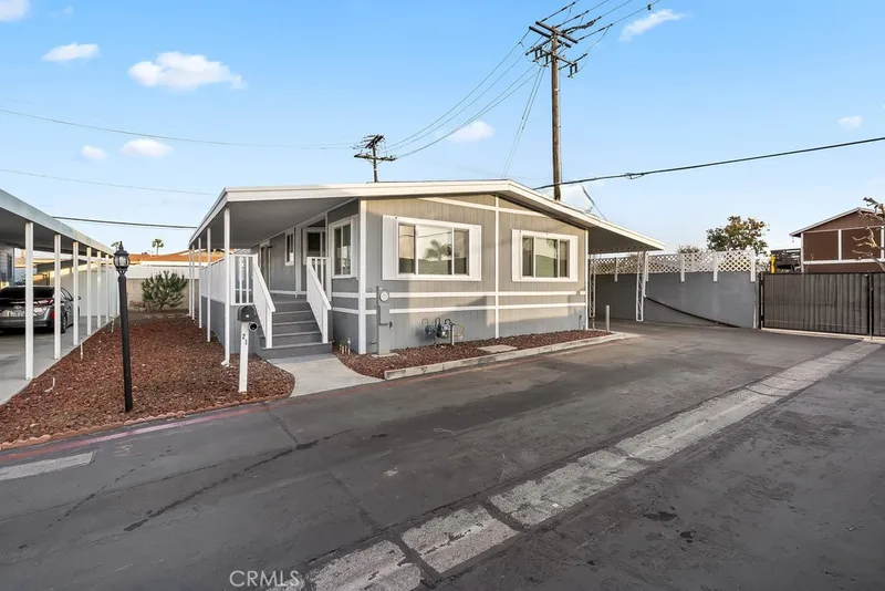 16444 Bolsa Chica 21, Huntington Beach, CA 92649