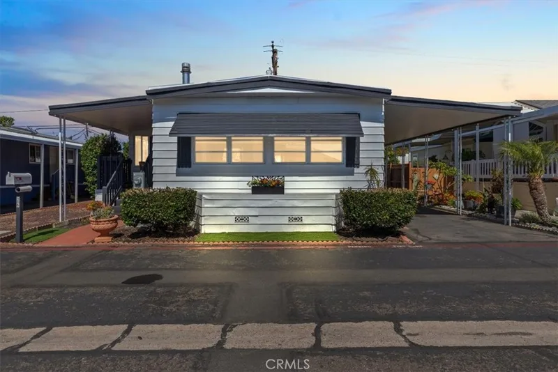 16444 Bolsa Chica 26, Huntington Beach