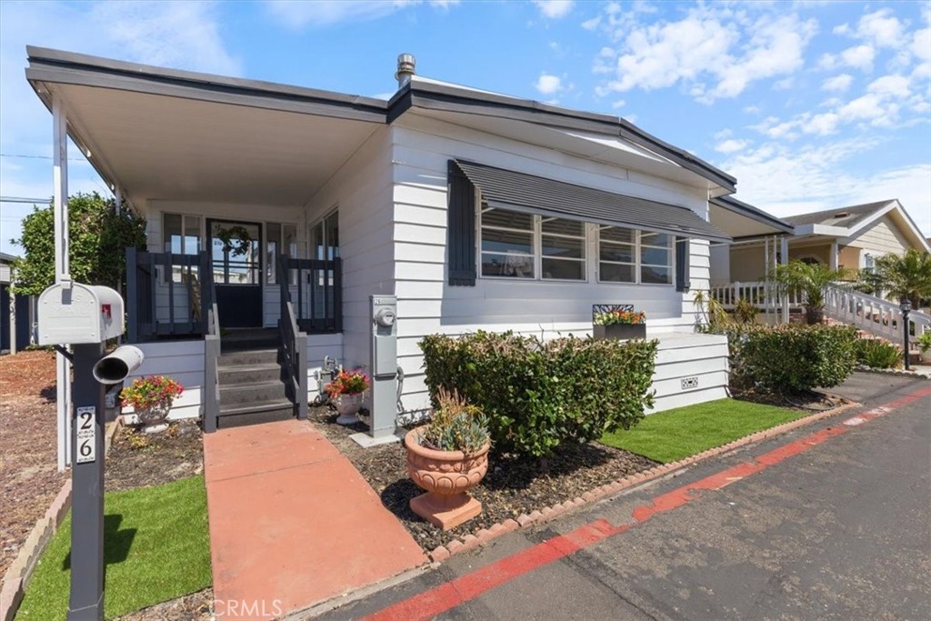 16444 Bolsa Chica 26, Huntington Beach CA 92649 - photo 4