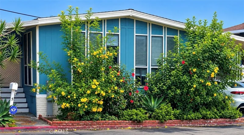16444 Bolsa Chica Street 5, Huntington Beach