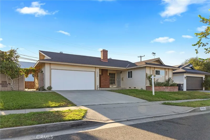 16451 Rhone, Huntington Beach