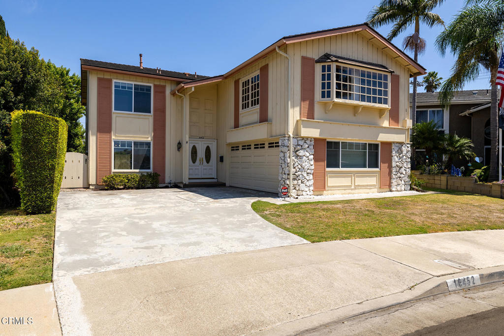 001-16_DN6A5053-HDR_Web - 16452 Whittier Lane, Huntington Beach CA 92647 - photo 1