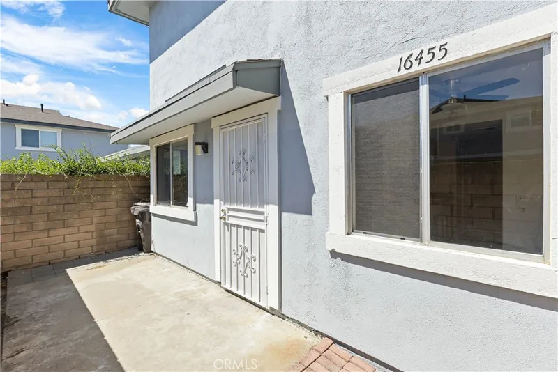 16455 La Villa Lane 170, Huntington Beach, CA 92649