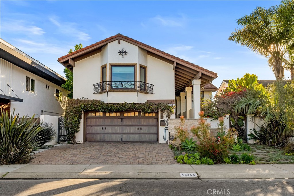 16455 Ladona Circle, Huntington Beach CA 92649 - photo 2