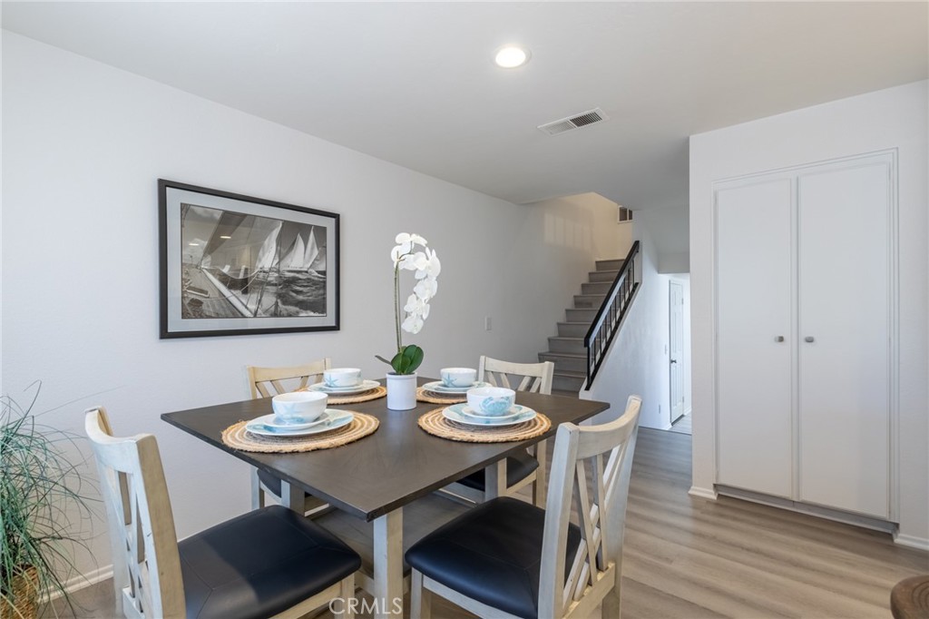 Dining area - 16456 Germain 223, Huntington Beach CA 92649 - photo 6