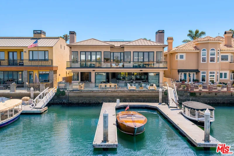16462 Malden Circle, Huntington Beach