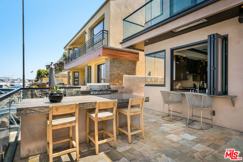 16462 Malden Circle, Huntington Beach CA 92649 - photo 11