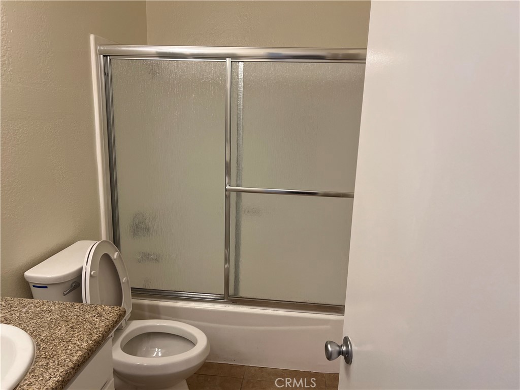 16541 Pro Circle B, Huntington Beach CA 92649 - photo 6