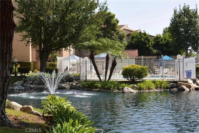 16551 Grunion Lane 304, Huntington Beach, CA 92649