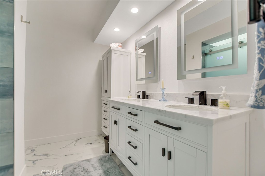 16560 Bordeaux, Huntington Beach CA 92649 - photo 27