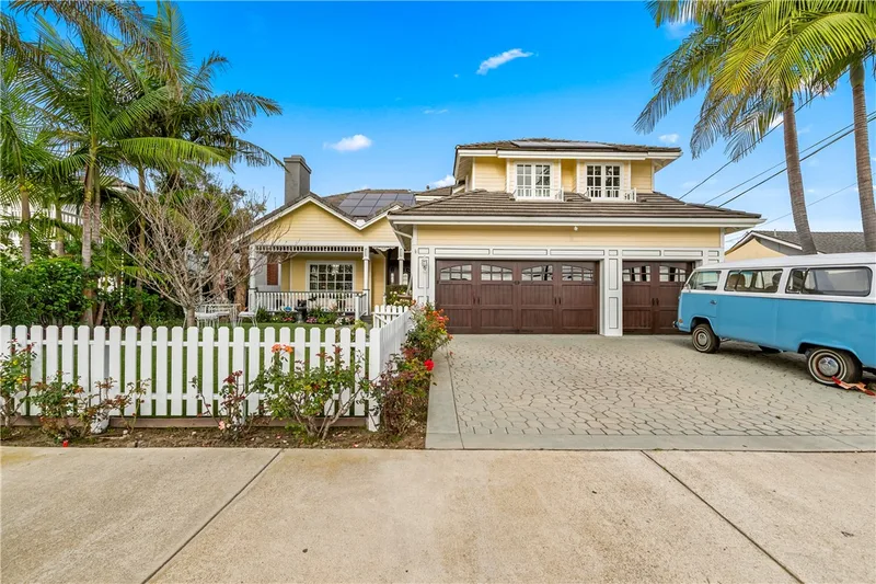 16561 Graham, Huntington Beach, CA 92649