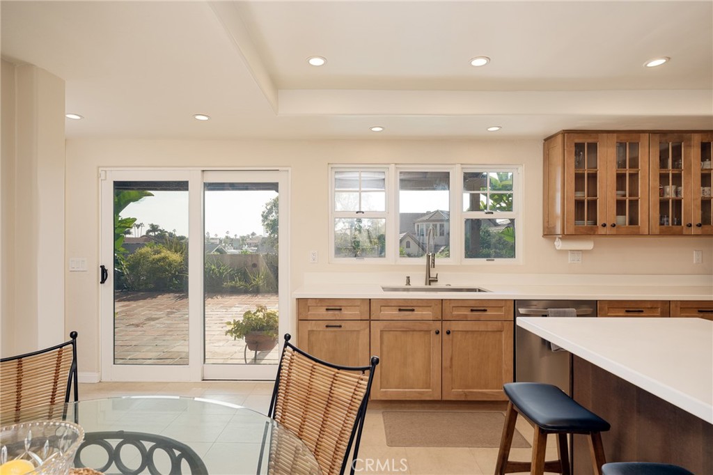 16581 Melville Circle, Huntington Beach CA 92649 - photo 15