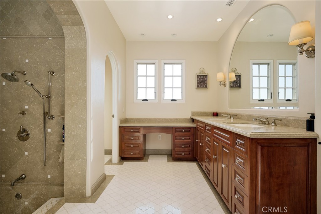 16581 Melville Circle, Huntington Beach CA 92649 - photo 23
