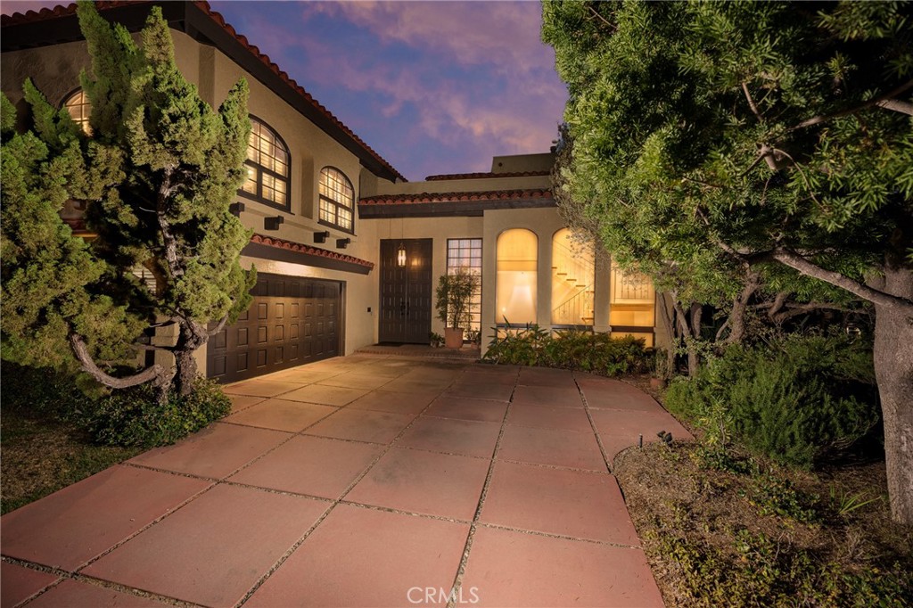 16581 Melville Circle, Huntington Beach CA 92649 - photo 33