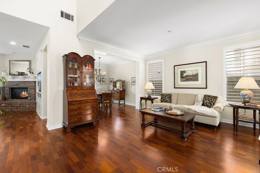 16582 Maywood Lane, Huntington Beach CA 92649 - photo 4