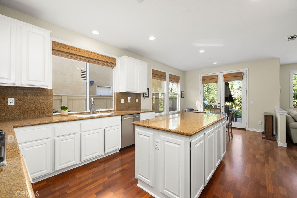 16582 Maywood Lane, Huntington Beach CA 92649 - photo 16
