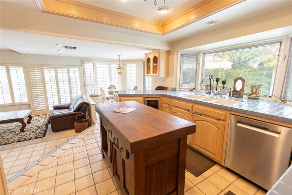 16591 Wanderer Lane, Huntington Beach CA 92649 - photo 13