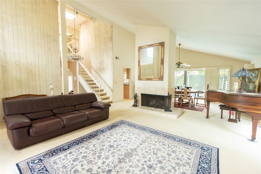 16591 Wanderer Lane, Huntington Beach CA 92649 - photo 17