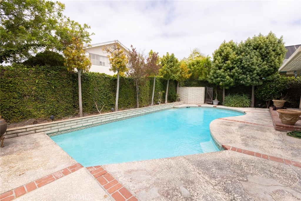 16591 Wanderer Lane, Huntington Beach CA 92649 - photo 34