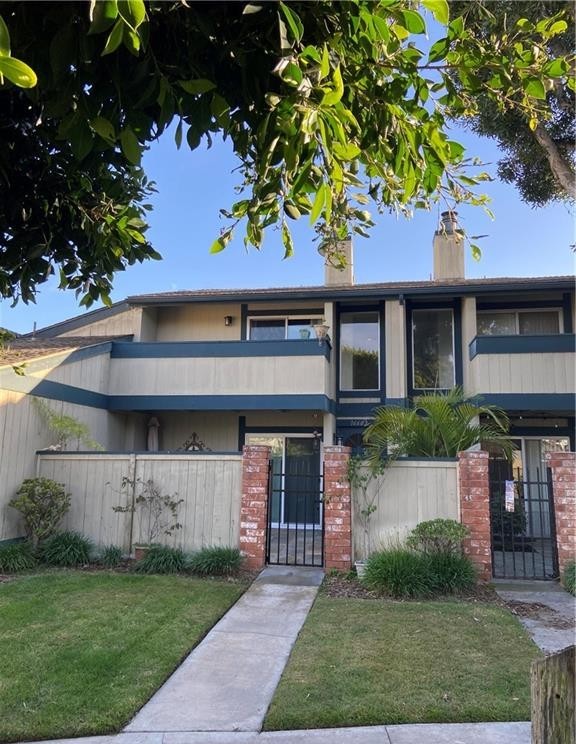 16602 Algonquin Street 30, Huntington Beach CA 92649 - photo 1