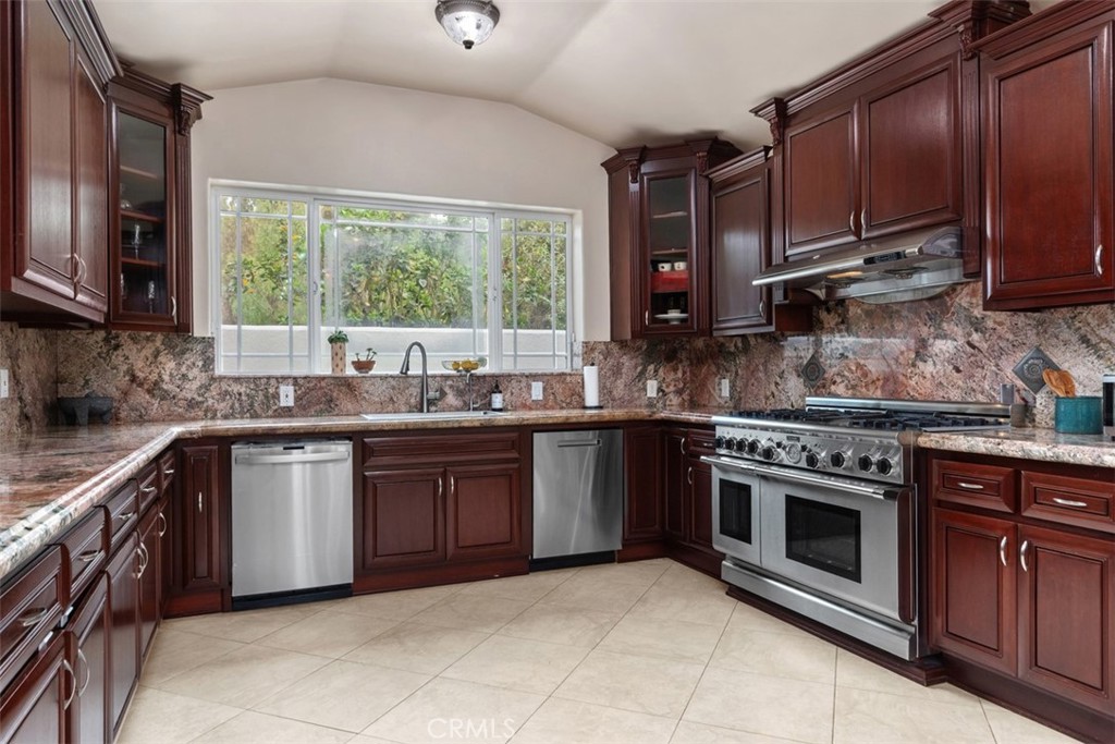 16611 Graham, Huntington Beach CA 92649 - photo 22