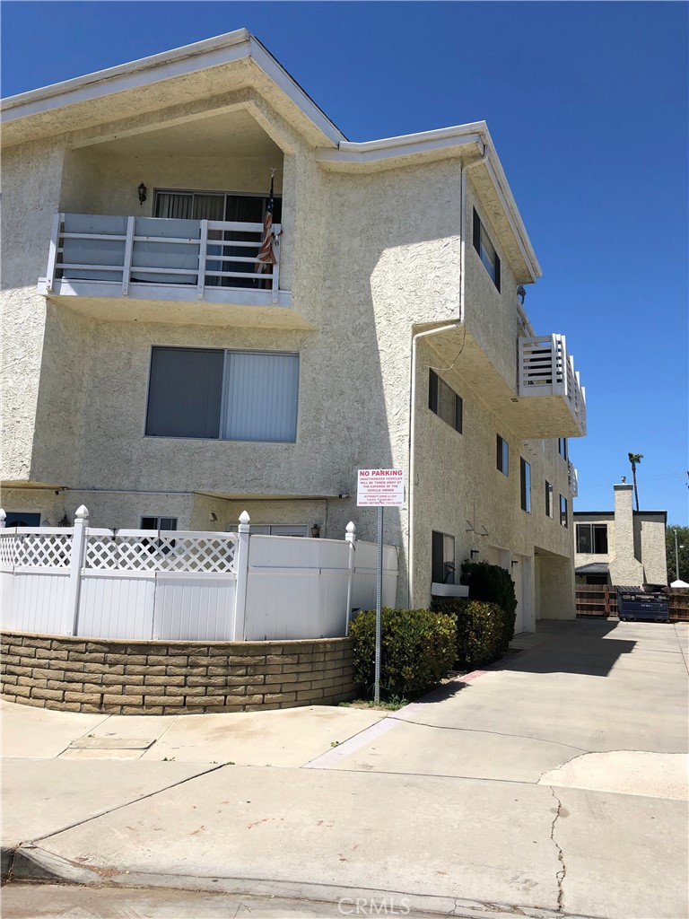 16631 Dolores Lane B-1, Huntington Beach CA 92649 - photo 1