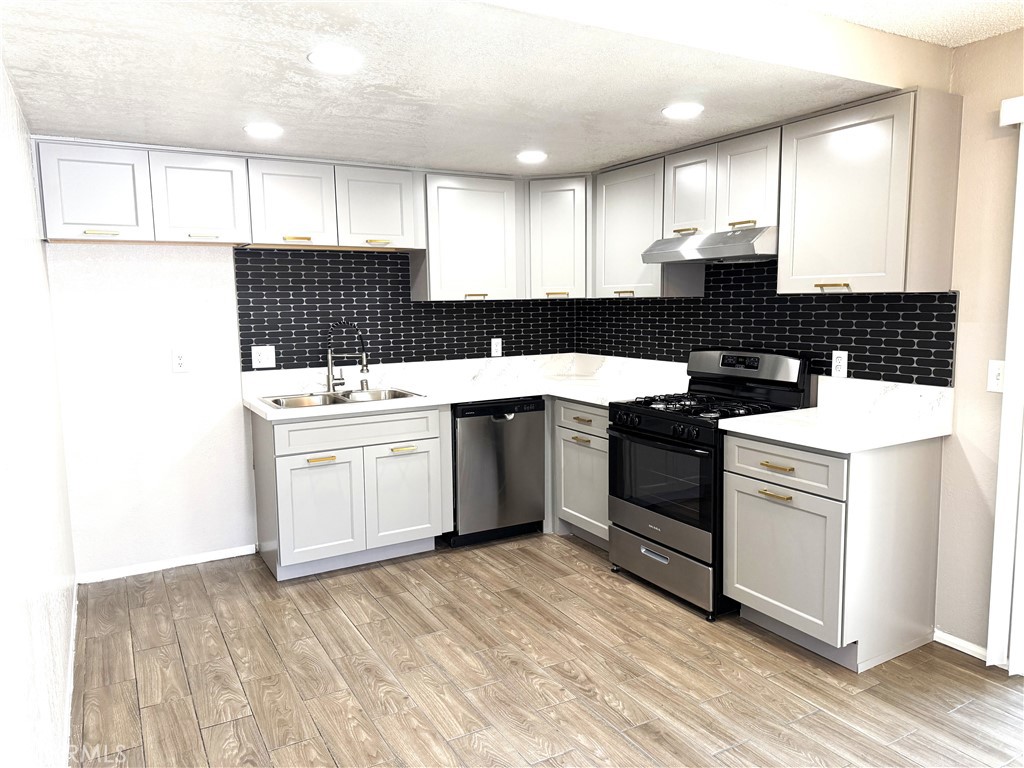 16661 Blanton, Huntington Beach CA 92649 - photo 2