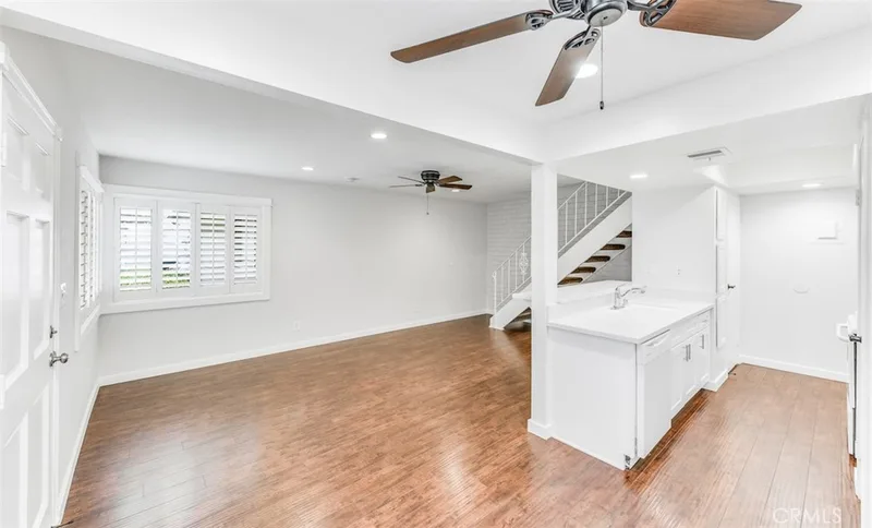 16673 Viewpoint Lane 126C, Huntington Beach, CA 92647