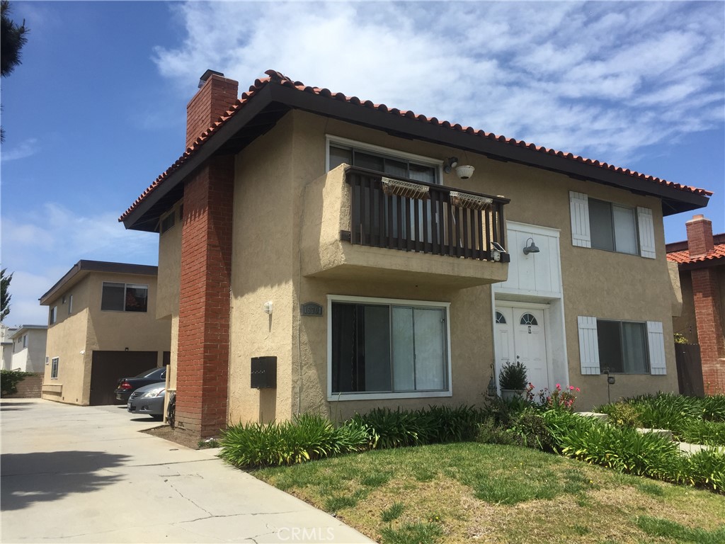 16701 Lynn Lane C, Huntington Beach CA 92649 - photo 1