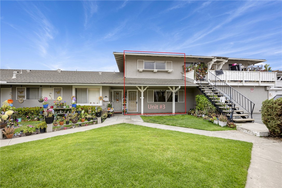 16721 Bartlett 3, Huntington Beach CA 92647 - photo 1
