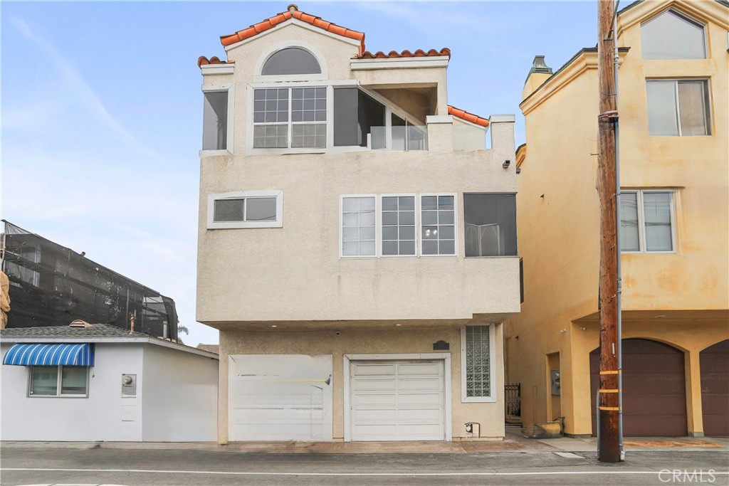 16778 Bayview Drive B, Huntington Beach CA 92649 - photo 1