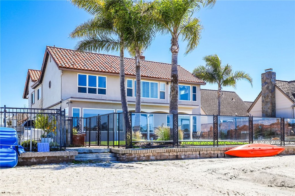 16821 Coral Cay, Huntington Beach CA 92649 - photo 1