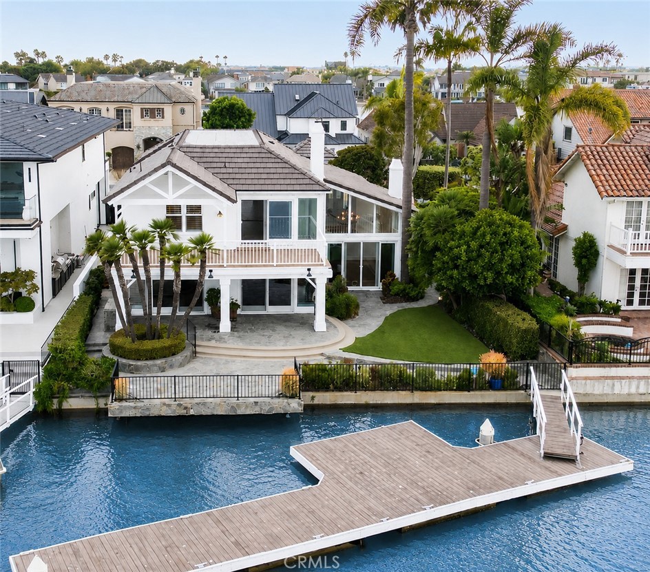 16832 Coral Cay Ln, Huntington Beach CA 92649 - photo 1