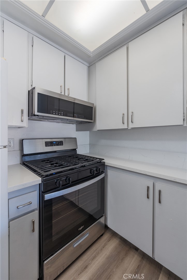 16872 Pacific Coast Highway 205, Huntington Beach CA 92649 - photo 13