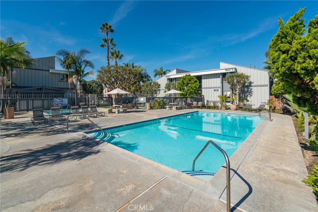 16872 Pacific Coast Highway 205, Huntington Beach CA 92649 - photo 28