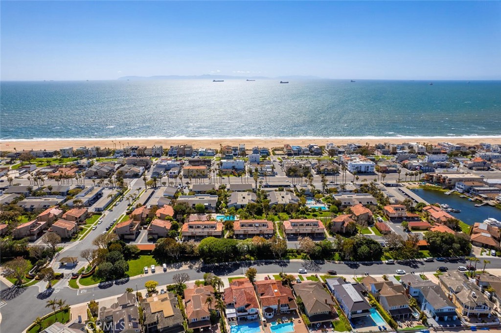 16893 Bluewater, Huntington Beach CA 92649 - photo 1